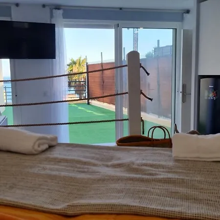 Sunshine Apartments Vistas Al Mar Malaga Exterior photo